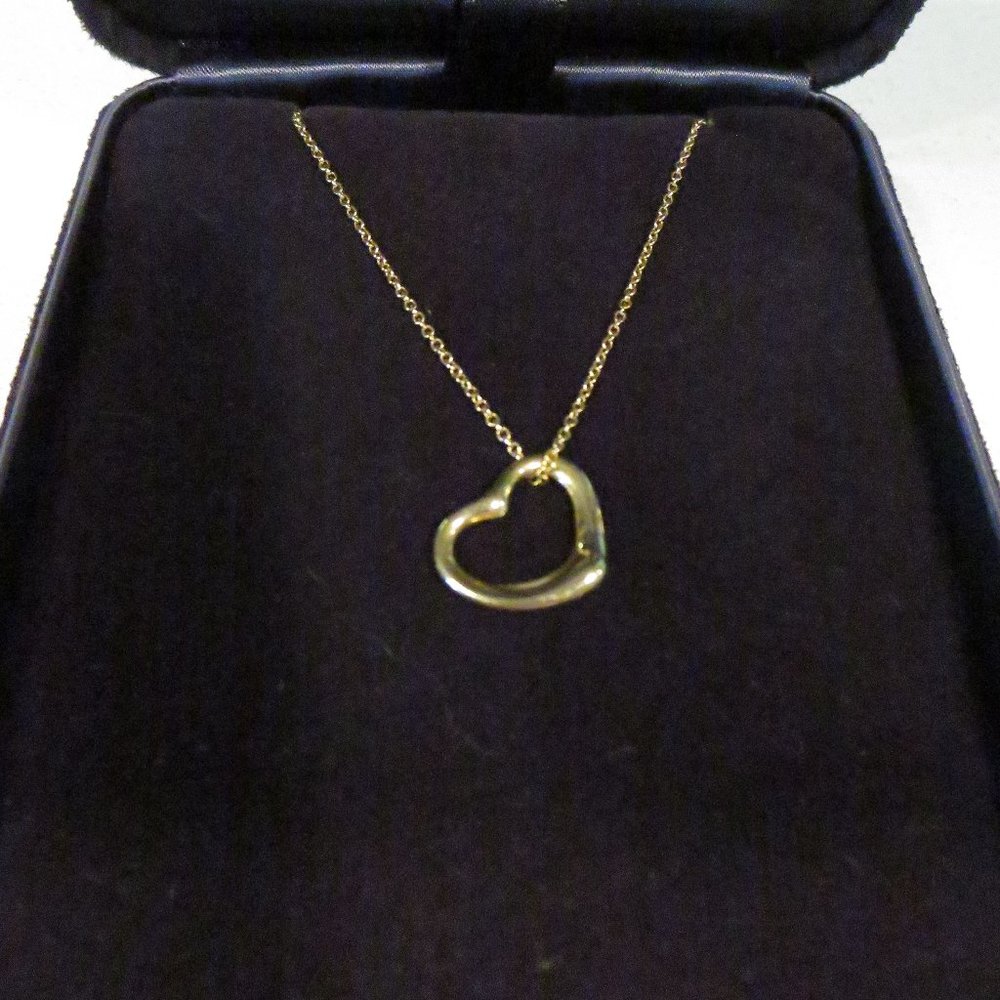 Tiffany & Co Elsa Peretti 750 18K Yellow Gold Open Heart Pendant Necklace